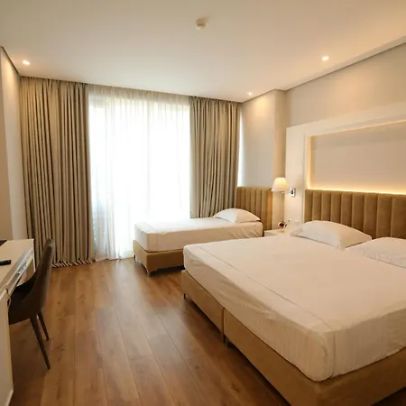 Hotel Premium Golem (Tirana)