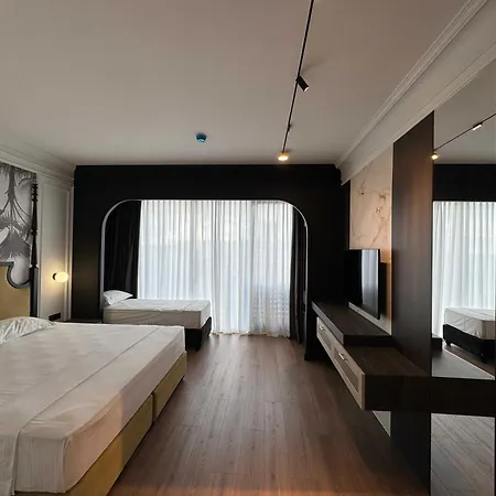 Premium Hotel