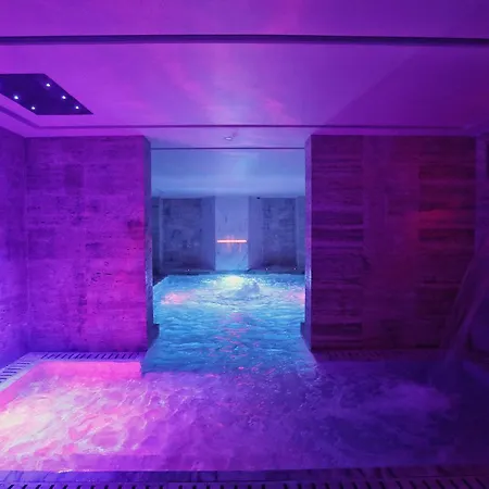 Premium Hotel Golem (Tirana)