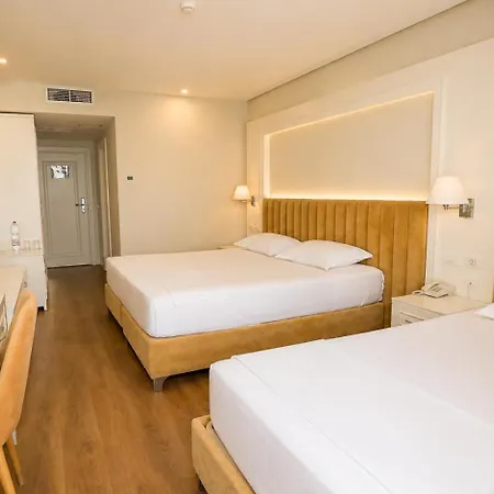 Hotel Premium Golem (Tirana)