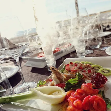 Premium Hotel Golem (Tirana)